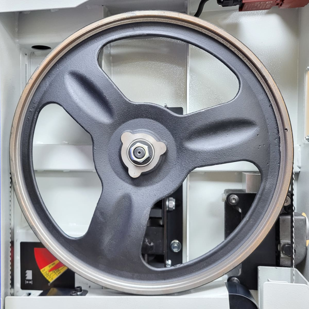 (image for) Charnwood C14BXP Cobra 14" Bandsaw with 3 Extra Blades & Wheel Kit (Package Deal)