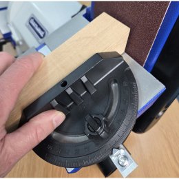 (image for) Charnwood BD48 Belt & Disc Sander, 4" x 8" with Integral Dust Collection