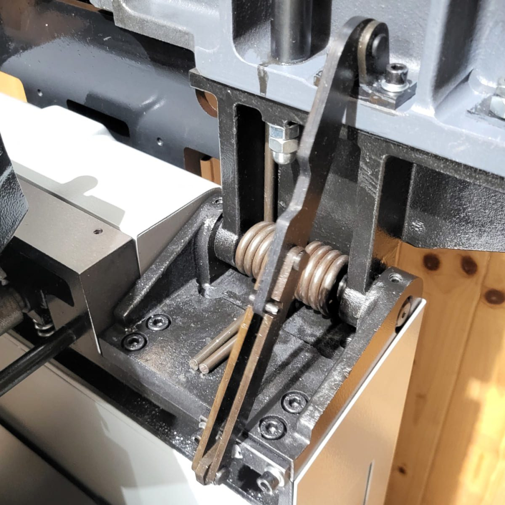(image for) Charnwood PT16S Planer Thicknesser 16" x 9" With Spiral Cutter Block