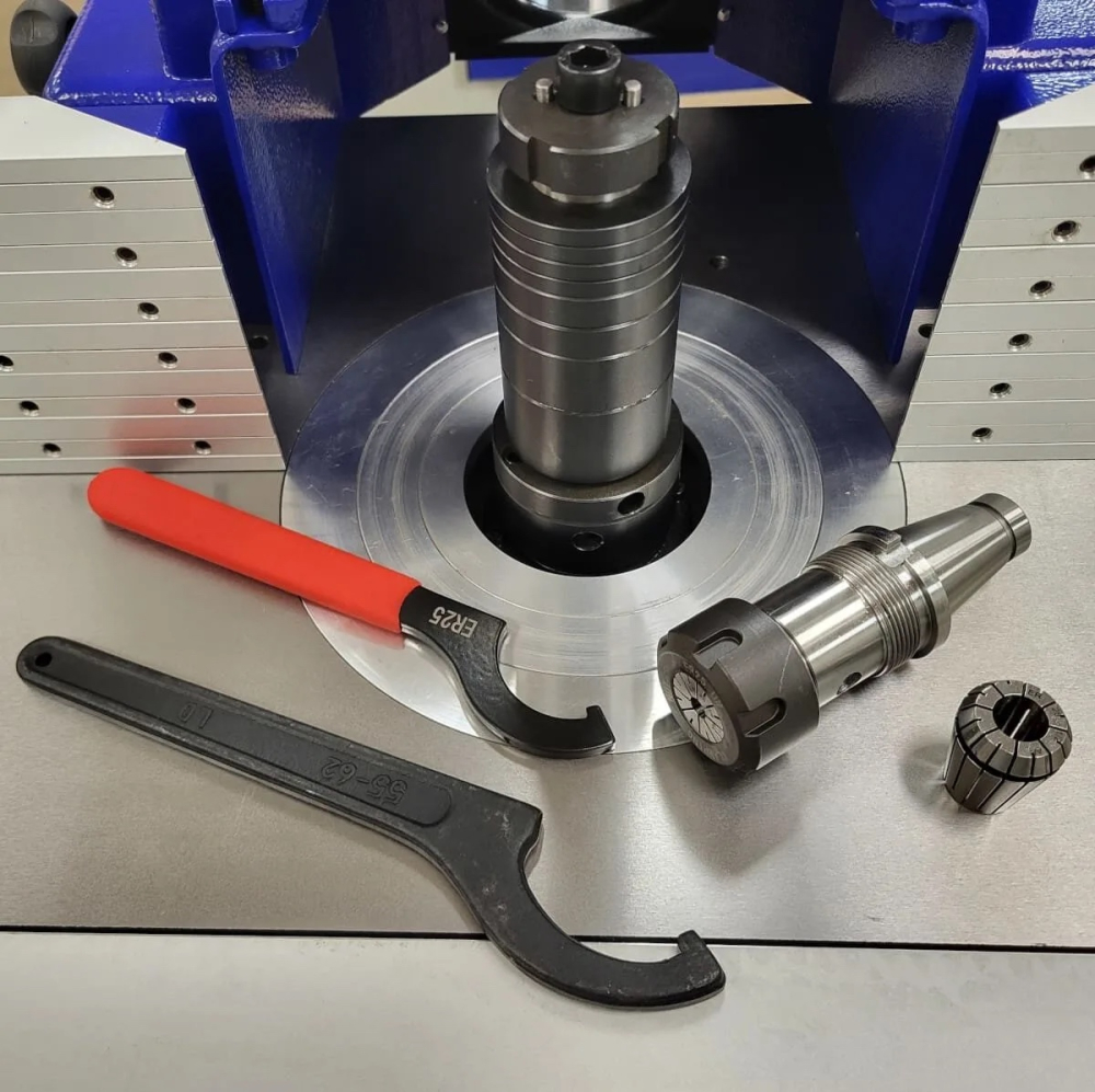 (image for) Charnwood W050P Spindle Moulder & W050ET Extension Table (Package Deal)