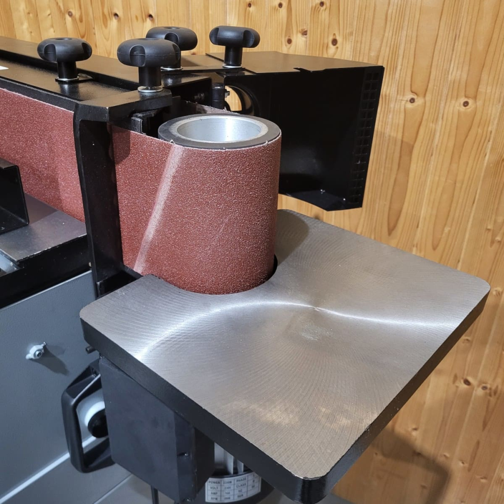 (image for) Charnwood BS690 Oscillating Belt Sander 6" x 90" Capacity