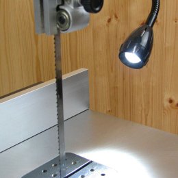 (image for) Charnwood B250 Premium Bandsaw - 10"