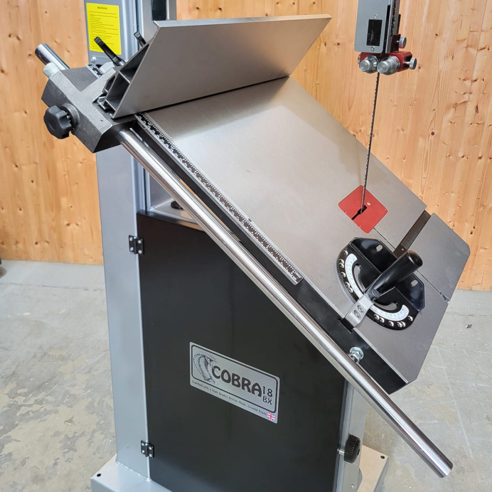(image for) Charnwood C18BXP Cobra 18" Bandsaw With 3 Extra Blades & Wheel Kit (Package Deal)