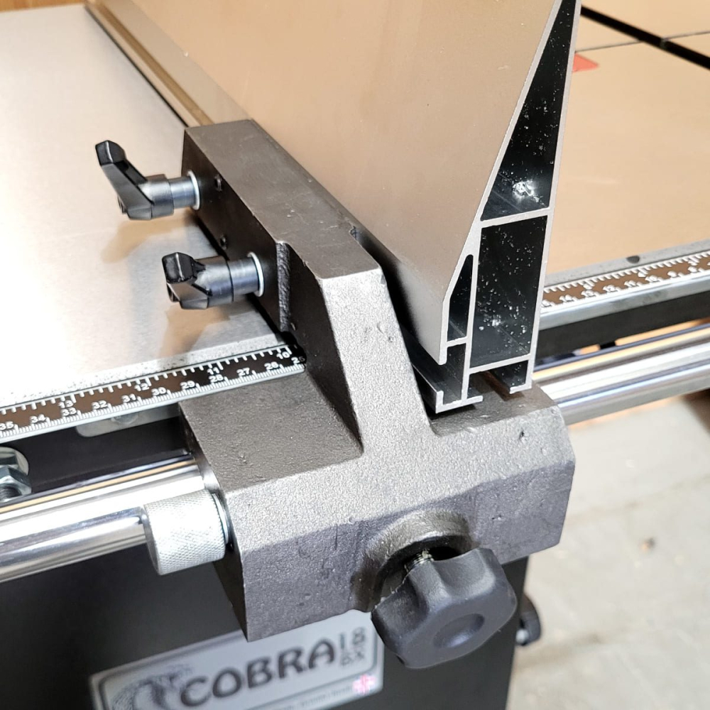 (image for) Charnwood C18BXP Cobra 18" Bandsaw With 3 Extra Blades & Wheel Kit (Package Deal)