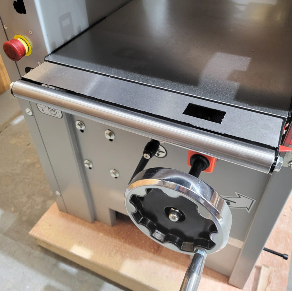(image for) Charnwood PT16S Planer Thicknesser 16" x 9" With Spiral Cutter Block