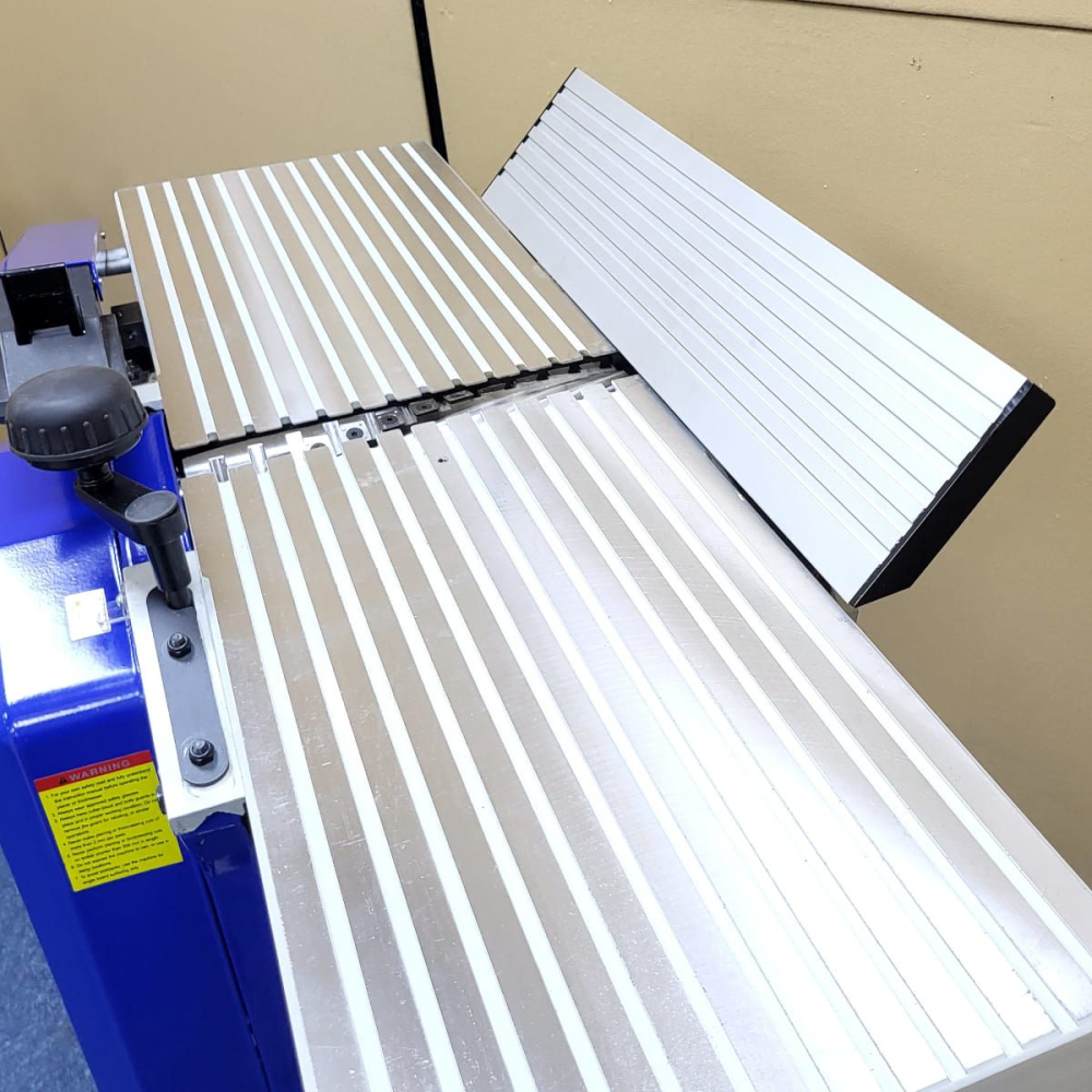(image for) Charnwood PT250SP 10" x 6" Planer Thicknesser With 24 x TC Cutters In Spiral Block